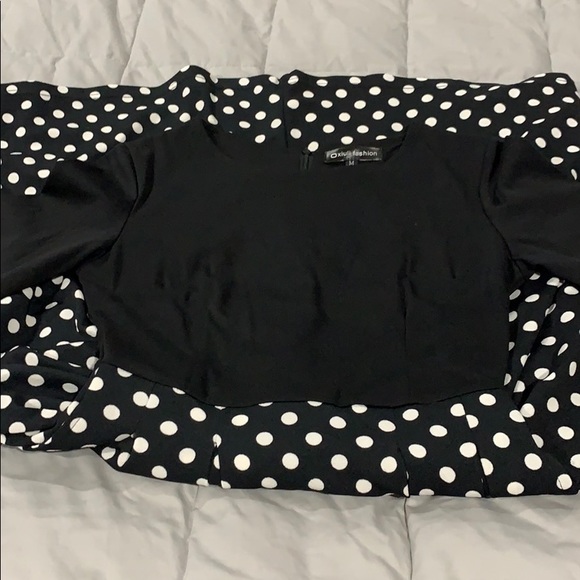 Excellent condition polka dot dress size medium - Picture 4 of 4